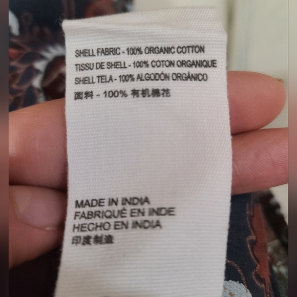 Cleobella Boho Sustainable Paisley Print Ruffle Collar Button Up Top - Picture 4 of 4